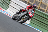 Vintage-motorcycle-club;eventdigitalimages;mallory-park;mallory-park-trackday-photographs;no-limits-trackdays;peter-wileman-photography;trackday-digital-images;trackday-photos;vmcc-festival-1000-bikes-photographs